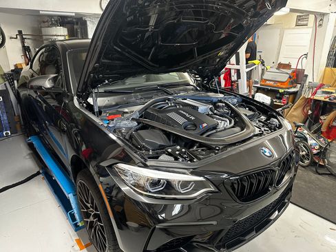 Used 2021 BMW M2 Competition w/ Executive Package image 21