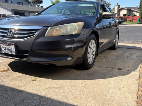 Used 2011 Honda Accord LX image 9