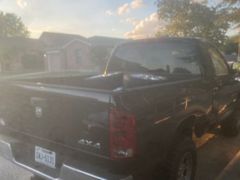 Used 2005 Dodge Ram 1500 Truck ST w/ Trailer Tow Group image 2