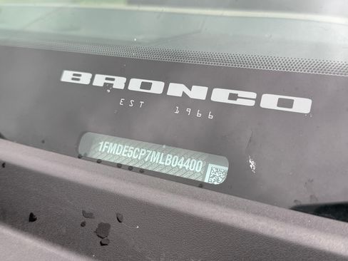 Used 2021 Ford Bronco Wildtrak AWD/4WD image 16
