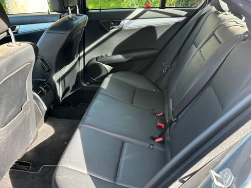 Used 2011 Mercedes-Benz C 300 Sedan image 10