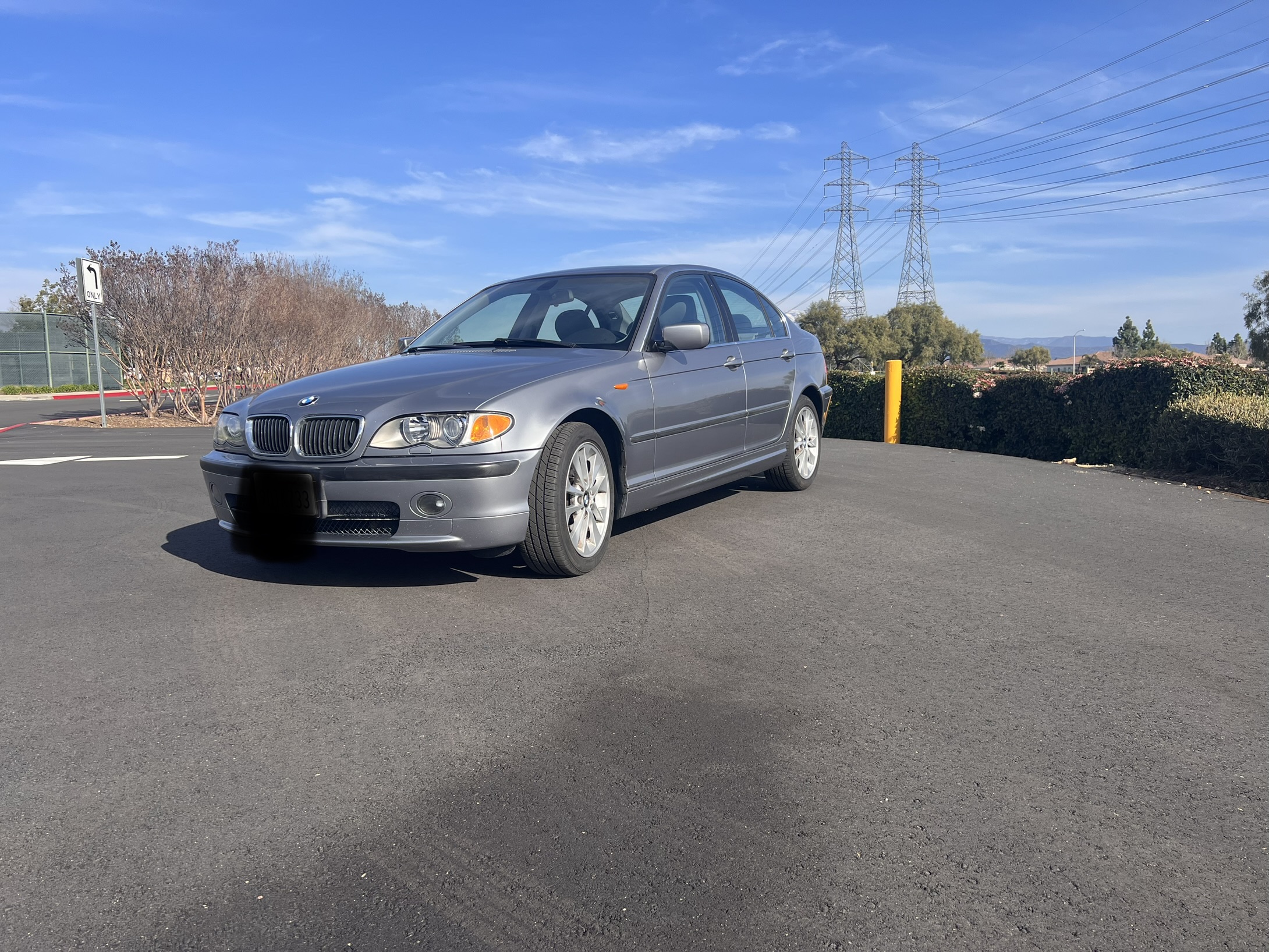 Used 2003 BMW 330xi Sedan AWD/4WD image 9
