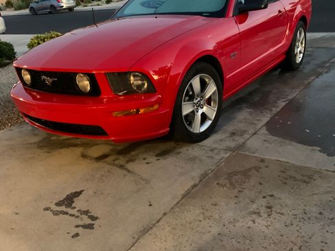 Used 2006 Ford Mustang GT Premium image 14