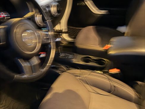 Used 2013 Jeep Wrangler Sahara w/ Trailer Tow Group image 12