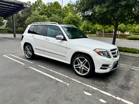 Used 2013 Mercedes-Benz GLK 350 4MATIC image 6