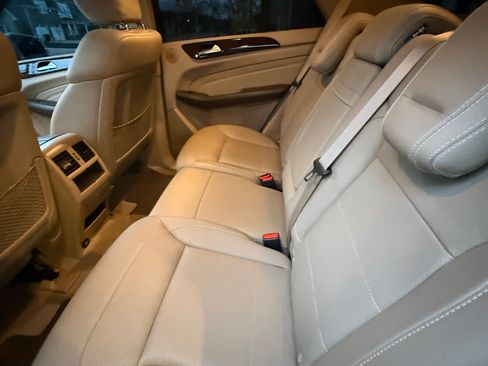 Used 2013 Mercedes-Benz ML 350 2WD image 6