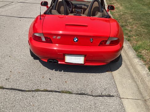 Used 2000 BMW Z3 2.5i RWD image 15
