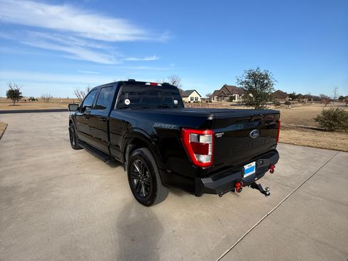 Used 2021 Ford F150 Lariat image 2