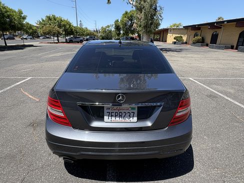 Used 2014 Mercedes-Benz C 250 Sedan image 5