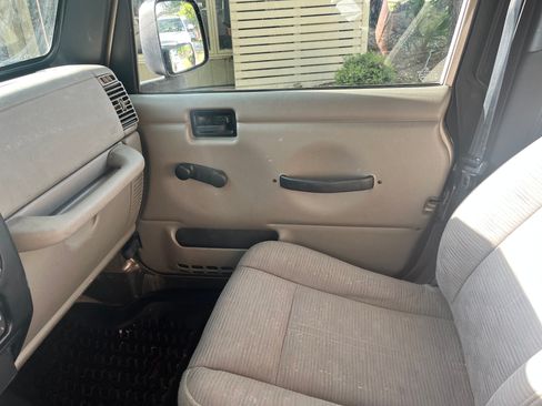 Used 2003 Jeep Wrangler Sport image 8