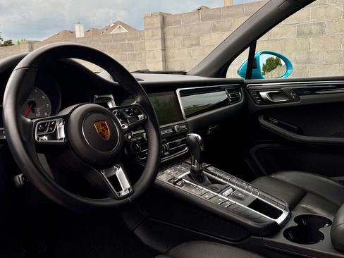 Used 2021 Porsche Macan S AWD/4WD image 15