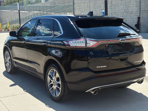 Used 2016 Ford Edge Titanium w/ Equipment Group 301A AWD/4WD image 5