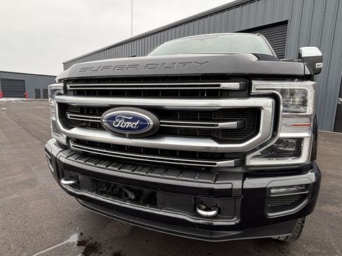 Used 2021 Ford F350 Platinum w/ FX4 Off-Road Package image 5