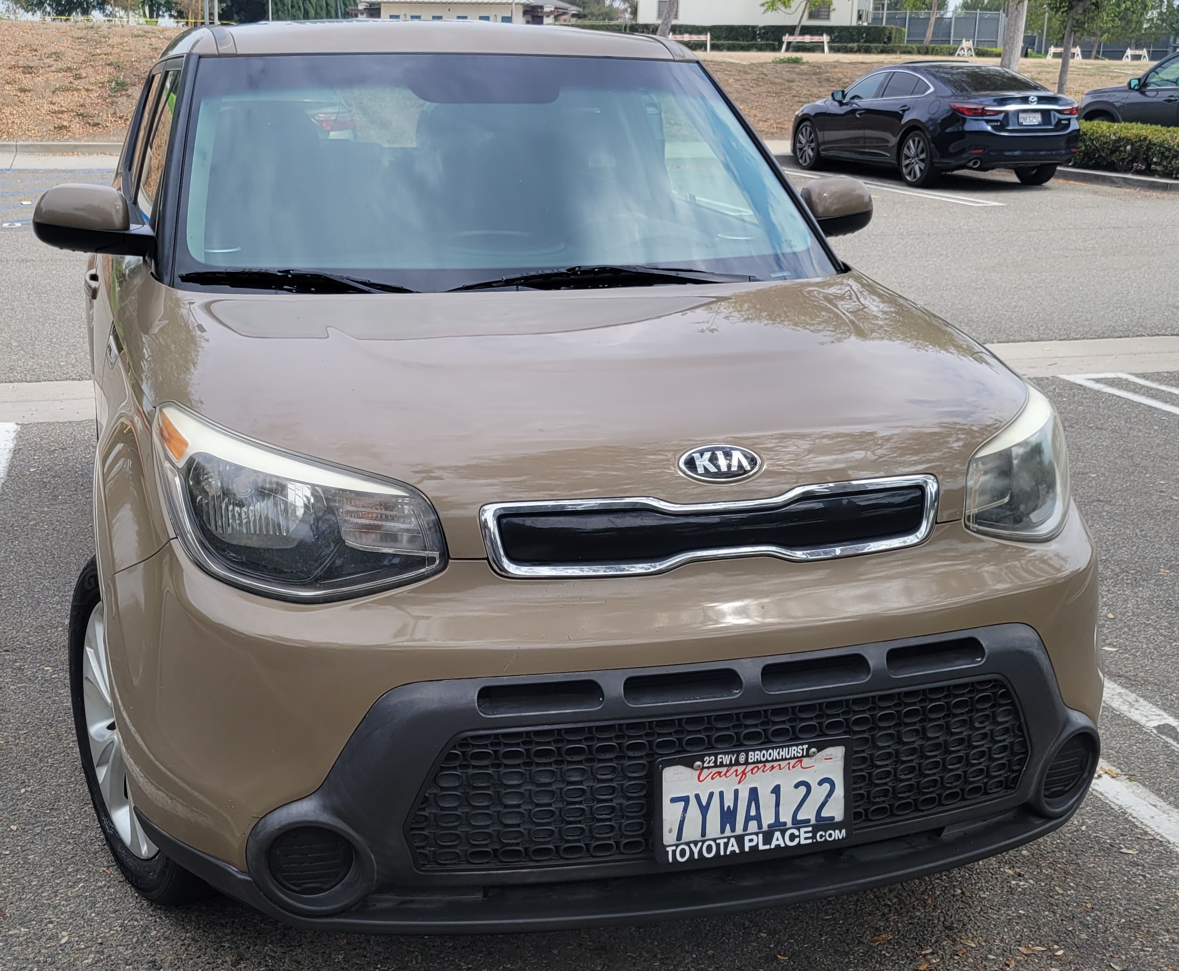 Used 2015 Kia Soul + FWD image 1