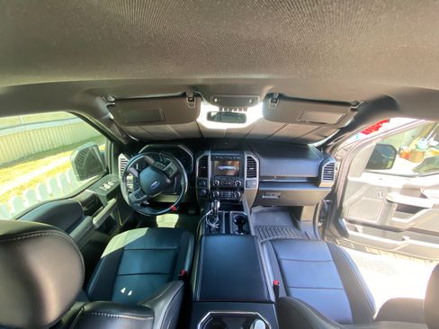 Used 2019 Ford F150 Raptor w/ Equipment Group 802A Luxury AWD/4WD image 10