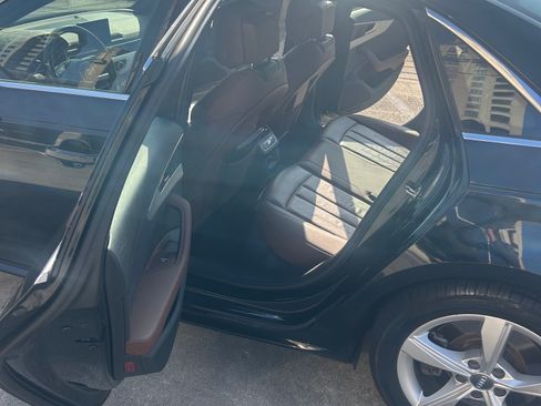 Used 2019 Audi A4 2.0T Premium w/ Convenience Package image 12
