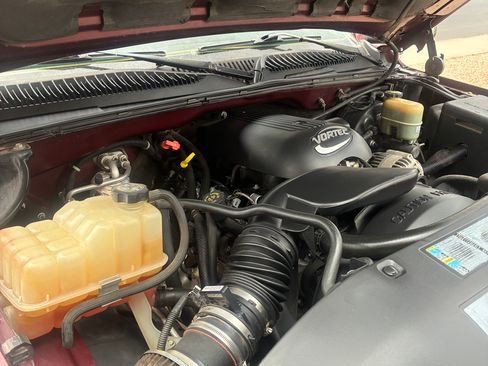 Used 2002 Chevrolet Silverado 1500 LS image 10