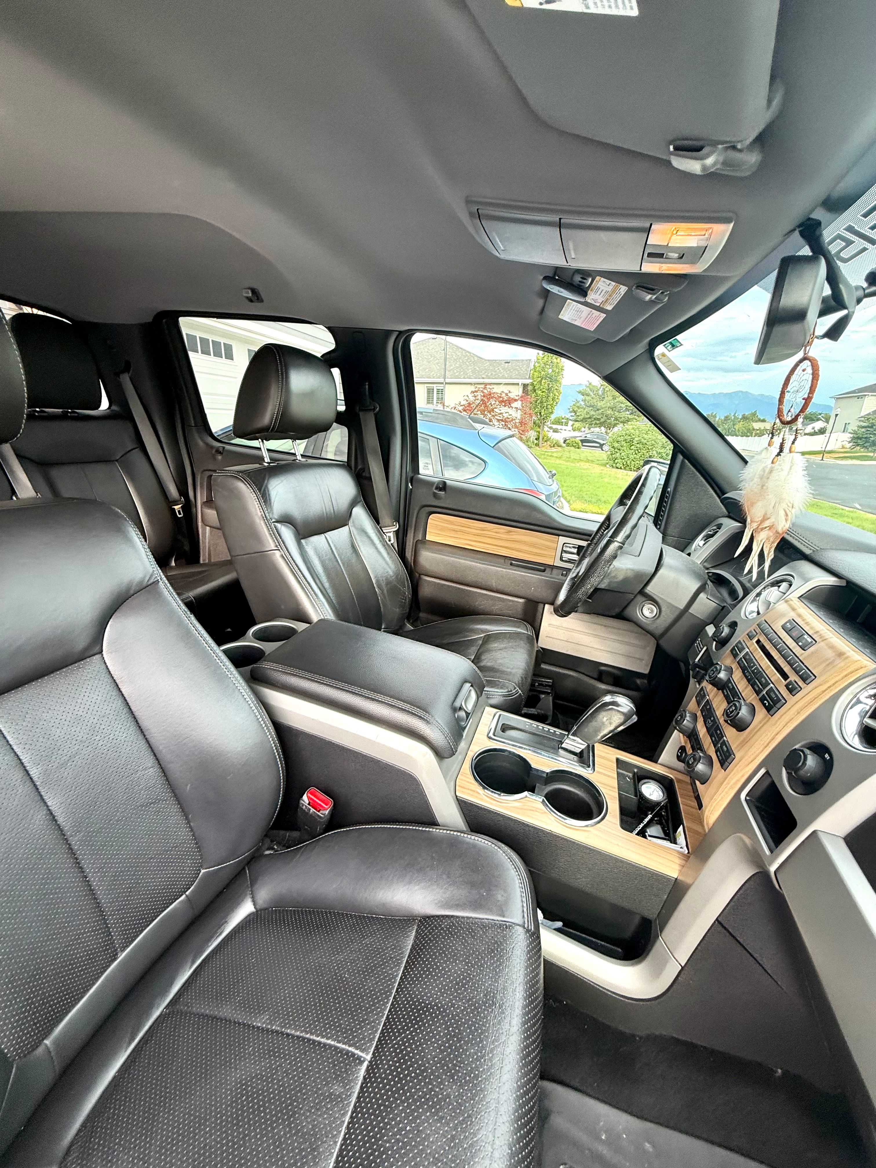 Used 2011 Ford F150 Lariat w/ Lariat Chrome Pkg AWD/4WD image 9