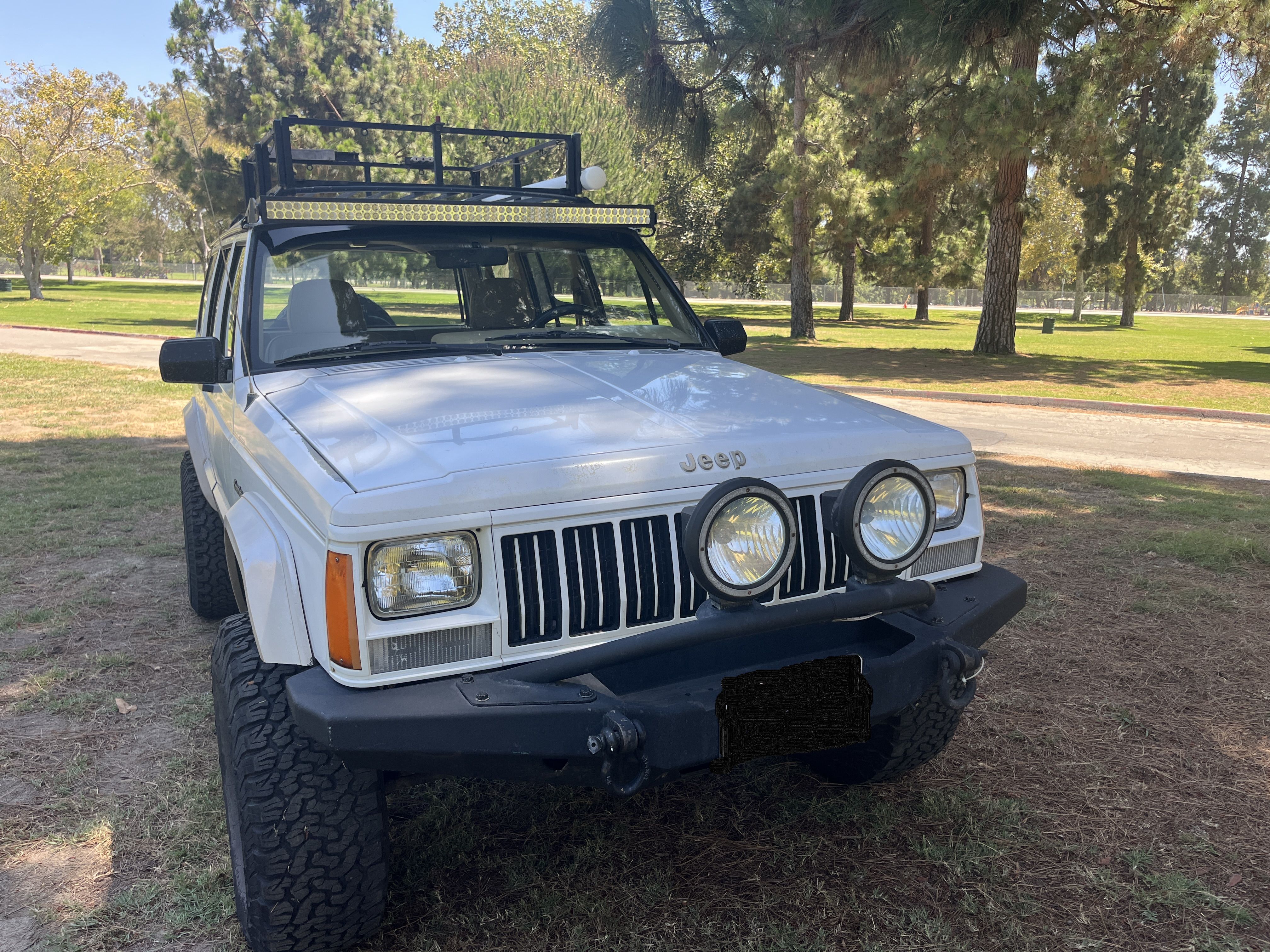 Used 1995 Jeep Cherokee Country AWD/4WD image 2