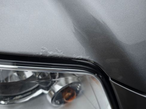 Used 2013 Chrysler Town & Country Touring-L w/ Driver Convenience Group image 22