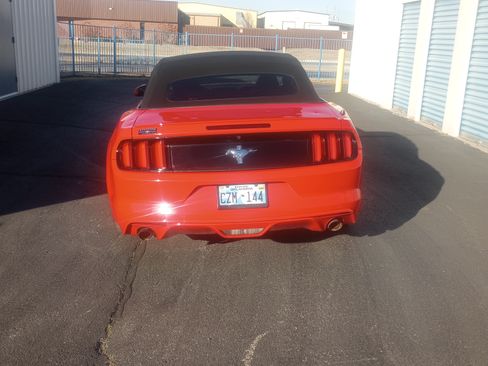 Used 2016 Ford Mustang Convertible w/ Equipment Group 051A image 5