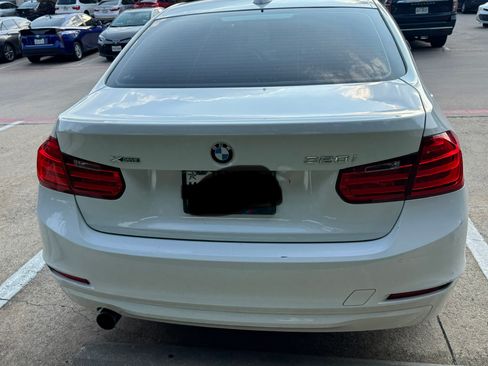 Used 2015 BMW 320i xDrive Sedan AWD/4WD image 2