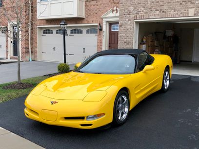 Used 2002 Chevrolet Corvette Convertible w/ Preferred Equipment Group2