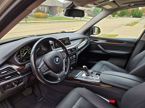 Used 2016 BMW X5 xDrive40e image 6