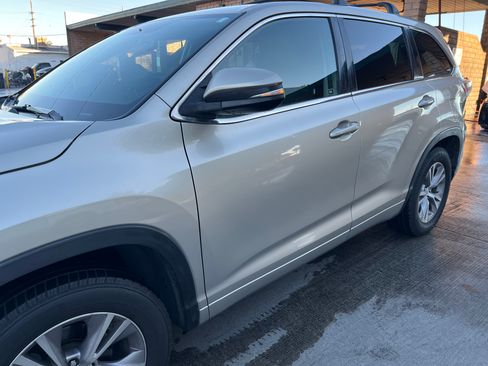 Used 2015 Toyota Highlander Plus image 2