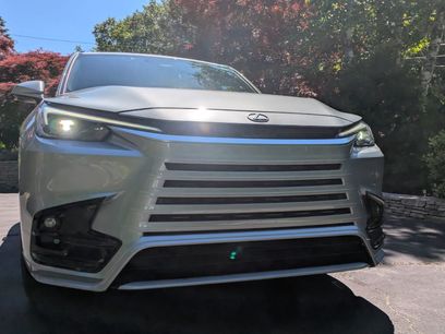 Used 2024 Lexus TX 500h AWD w/ Technology Package