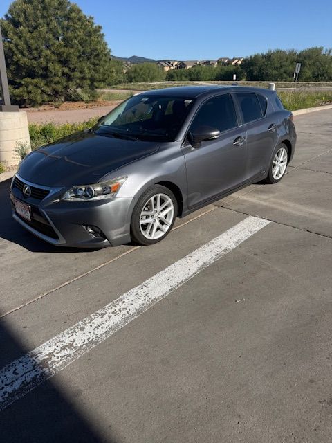 Used 2014 Lexus CT 200h FWD image 1