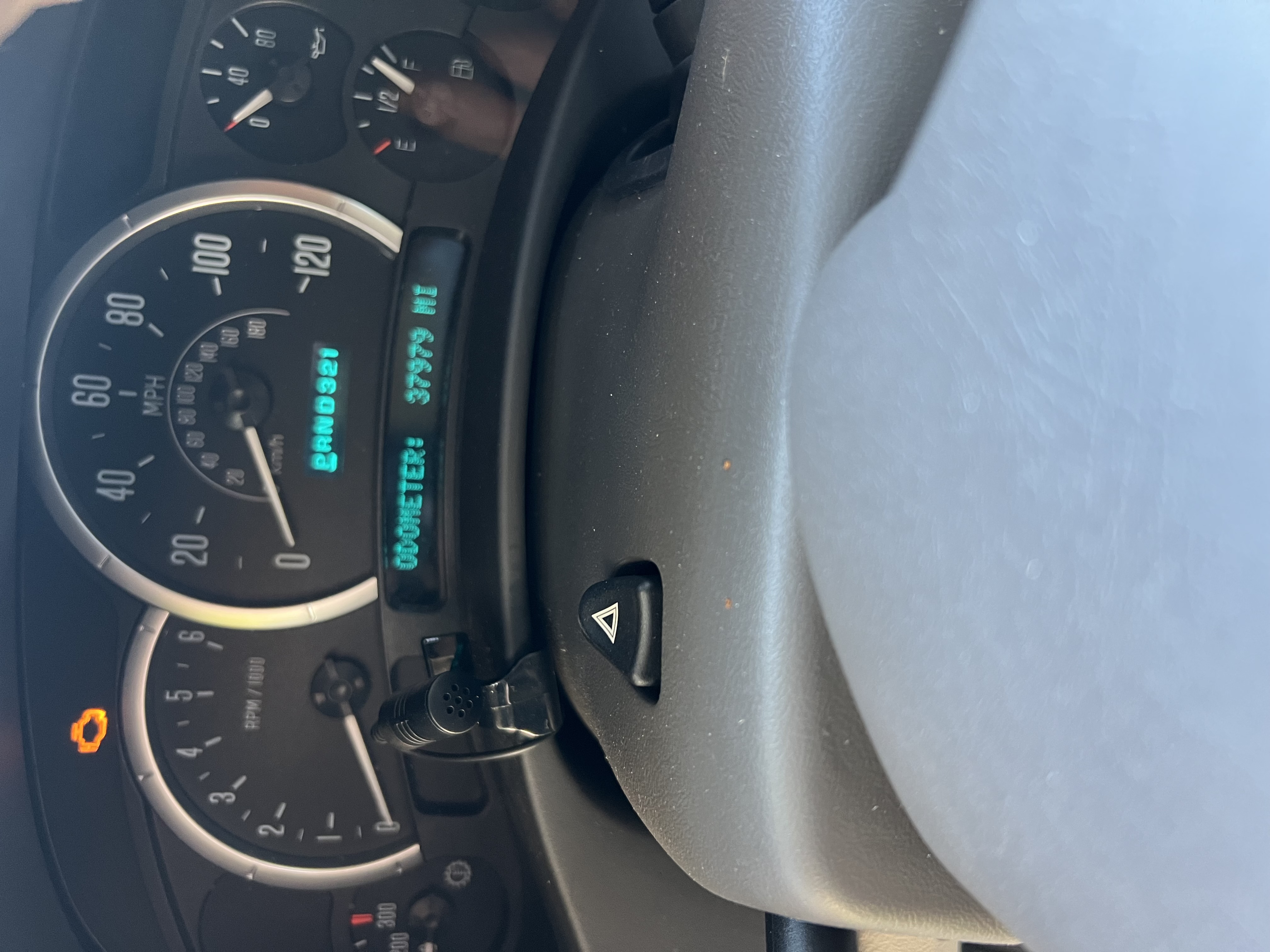 Used 2004 Cadillac Escalade AWD image 10
