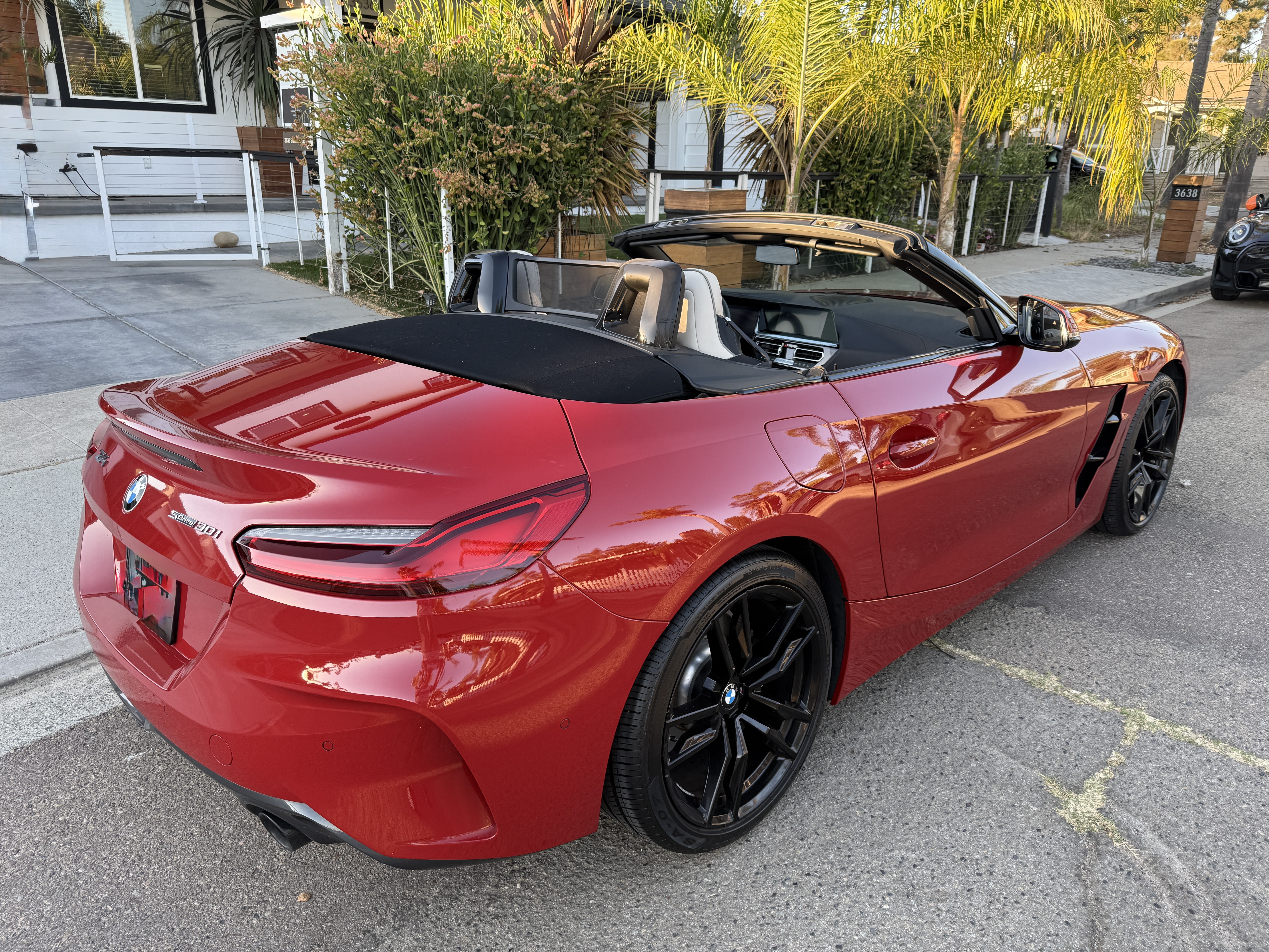 Used 2019 BMW Z4 sDrive30i w/ M Sport Package RWD image 6