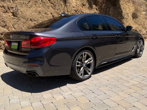 Used 2019 BMW M550i xDrive AWD/4WD image 6