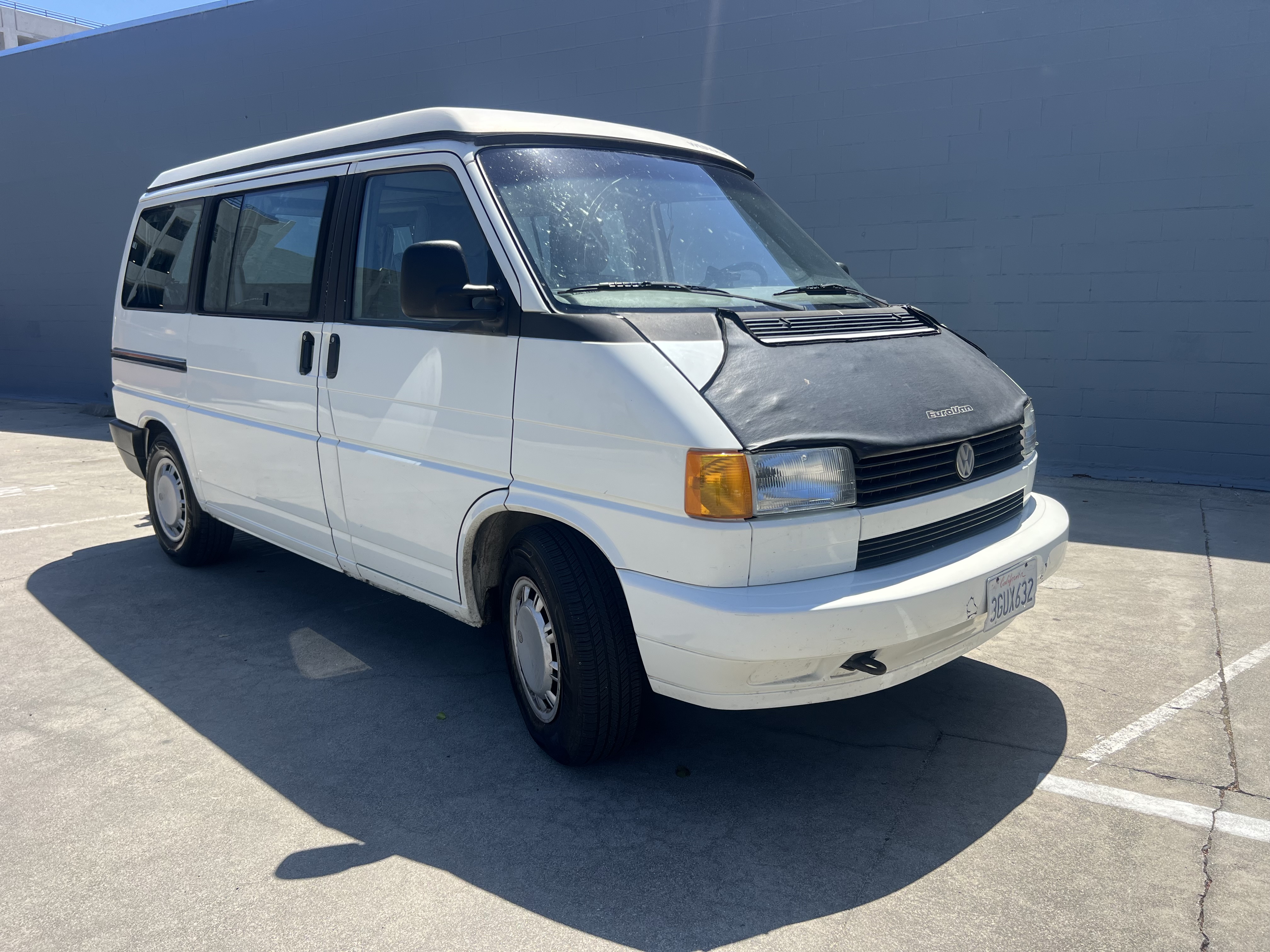 Used 1993 Volkswagen Eurovan MV FWD image 1