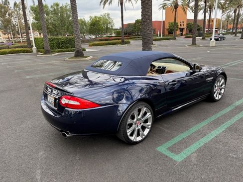 Used 2015 Jaguar XK Convertible image 21