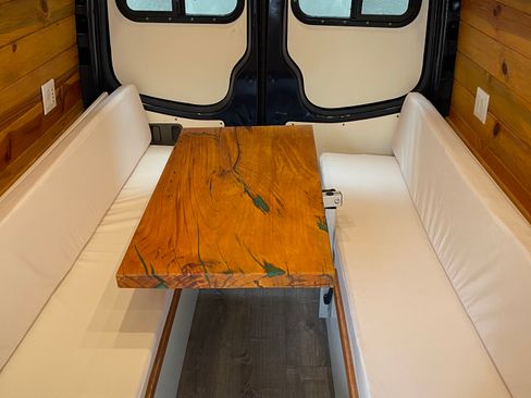 Used 2013 Mercedes-Benz Sprinter 2500 image 8