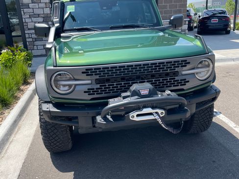 Used 2023 Ford Bronco Everglades image 2