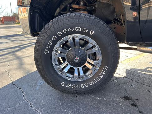 Used 2013 Toyota Tundra SR5 w/ SR5 Pkg image 9