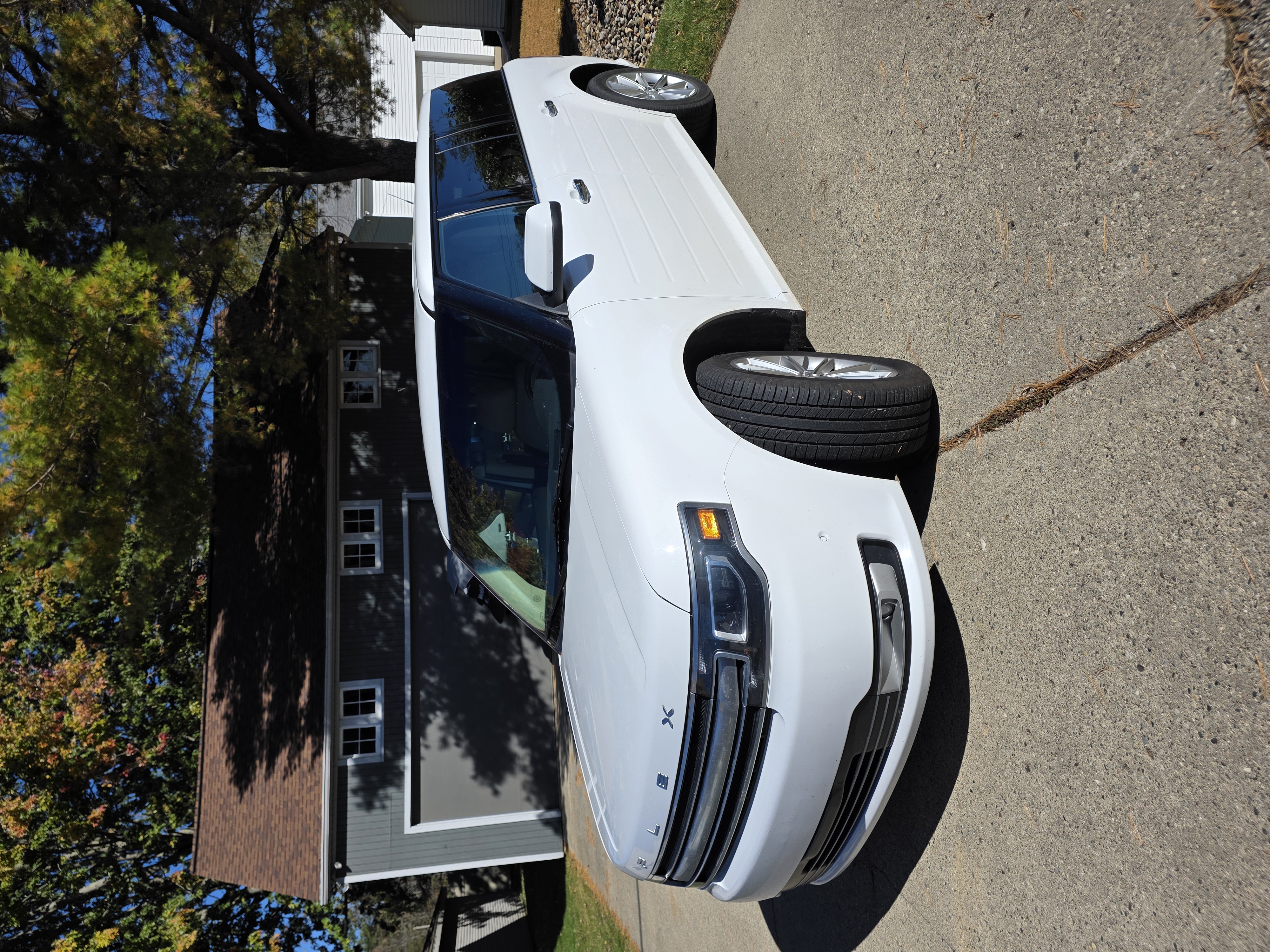 Used 2019 Ford Flex Limited w/ Equipment Group 301A FWD image 29