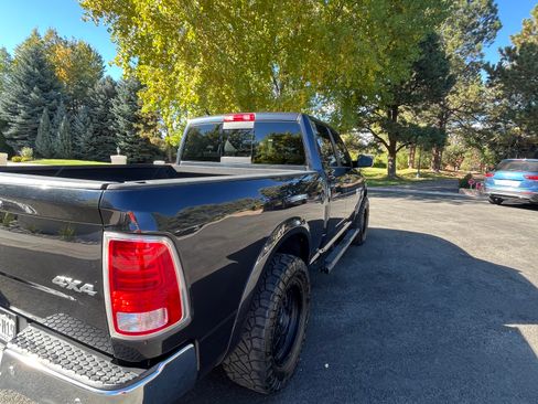 Used 2015 RAM 1500 Laramie w/ Convenience Group image 16