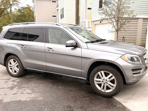 Used 2015 Mercedes-Benz GL 450 4MATIC image 5