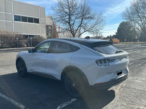 Used 2022 Ford Mustang Mach-E California Route 1 image 8