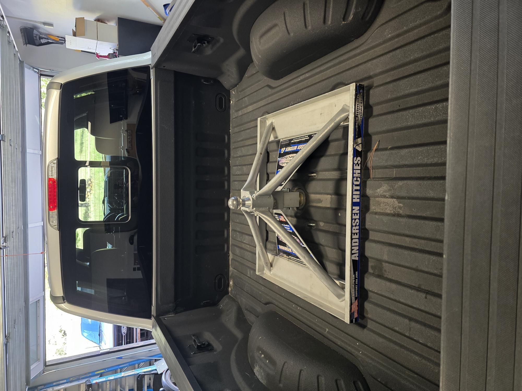 Used 2017 Ford F350 Lariat w/ Lariat Value Package AWD/4WD image 14