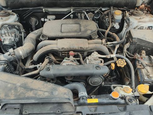 Used 2011 Subaru Outback 2.5i image 11