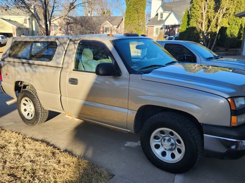 Used 2006 Chevrolet Silverado 1500 W/T w/ Snow Plow Prep Package image 1