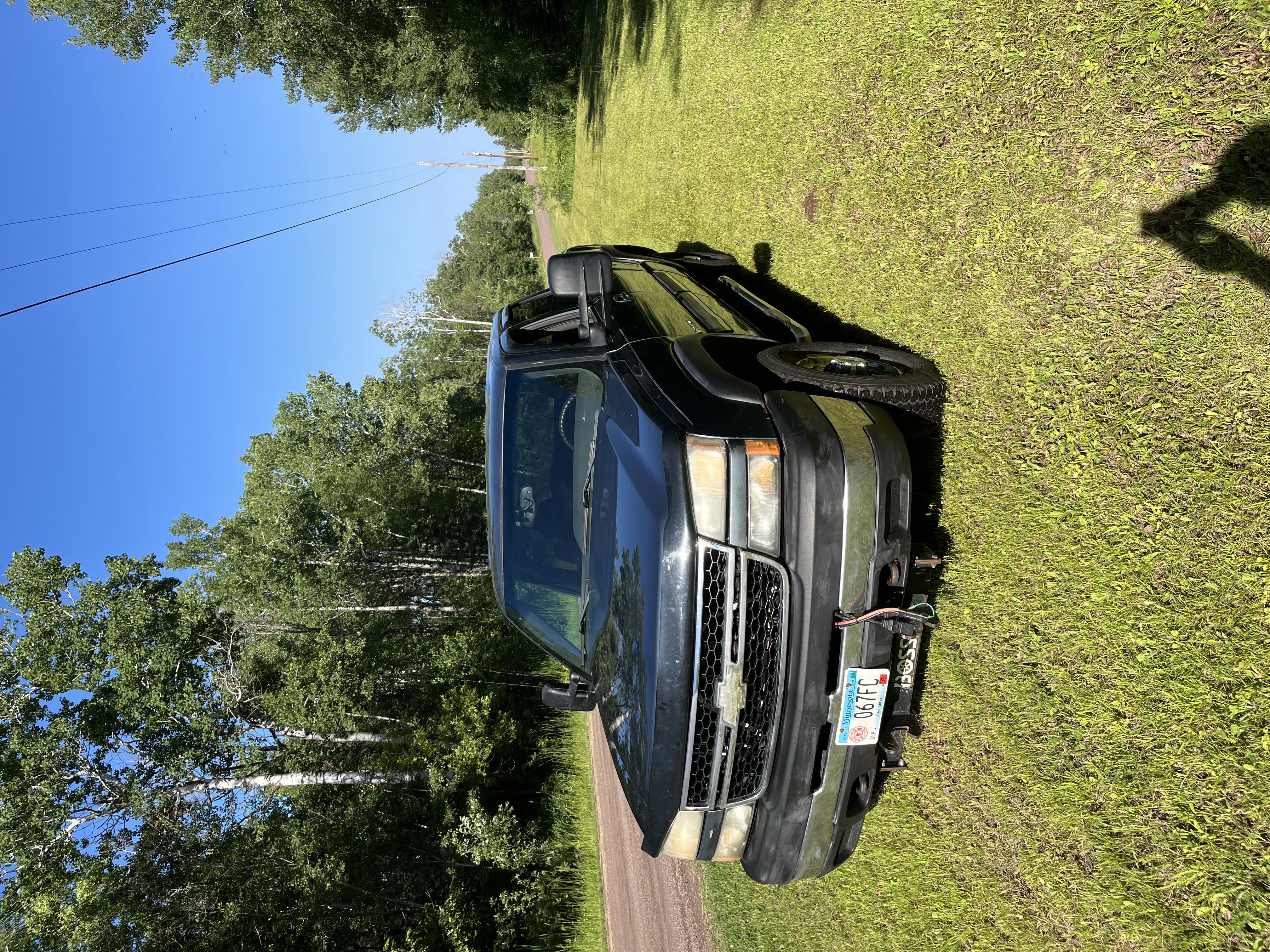 Used 2006 Chevrolet Silverado 2500 LT AWD/4WD image 2