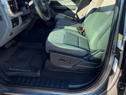 Used 2025 Ford F450 XLT w/ 360-Degree Camera Package image 8