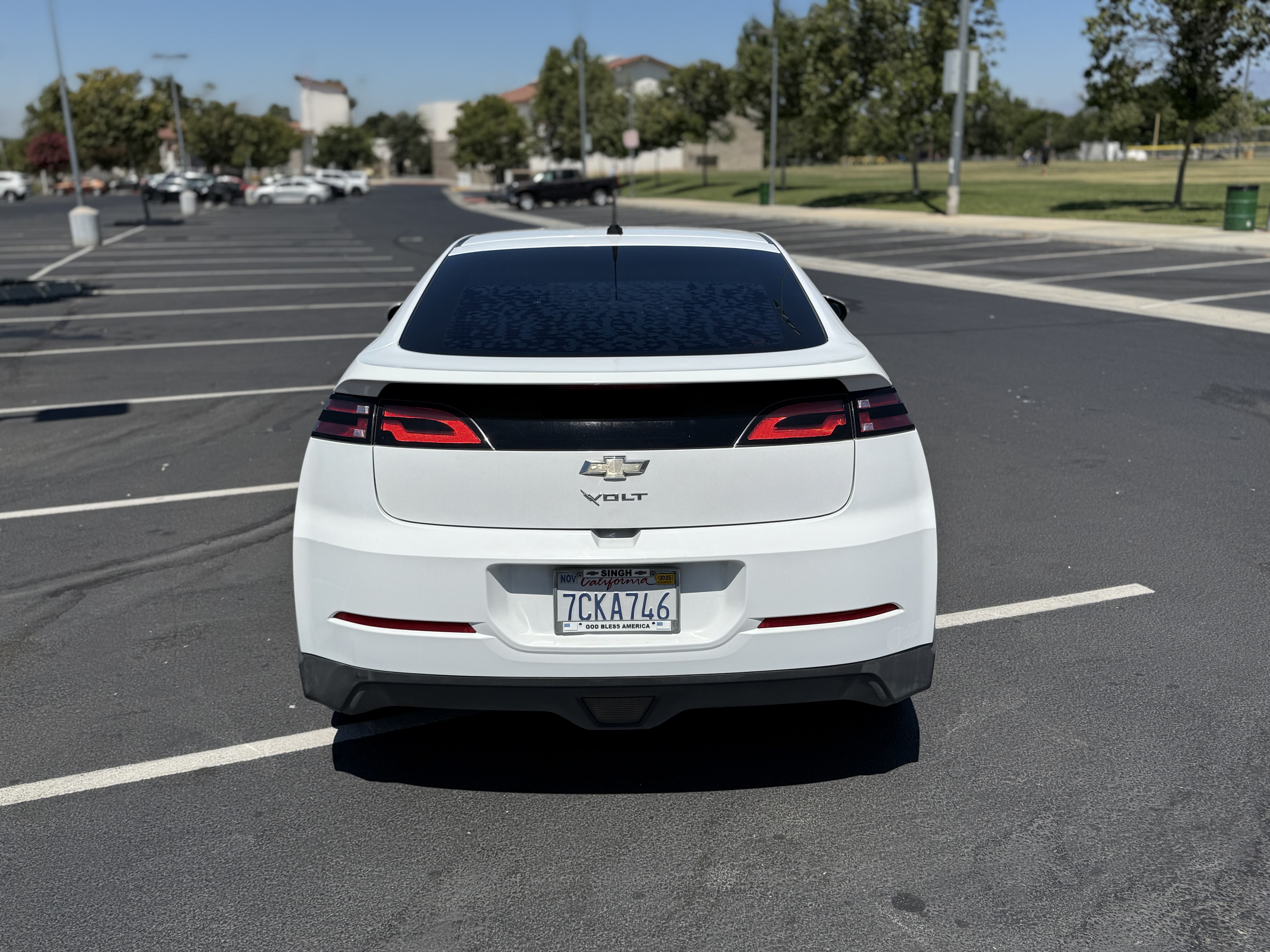 Used 2014 Chevrolet Volt FWD image 8