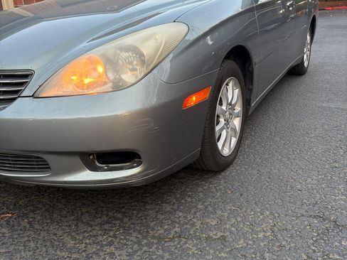 Used 2003 Lexus ES 330 image 10